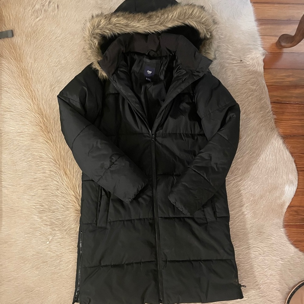Gap Puffer Jacket - image 1
